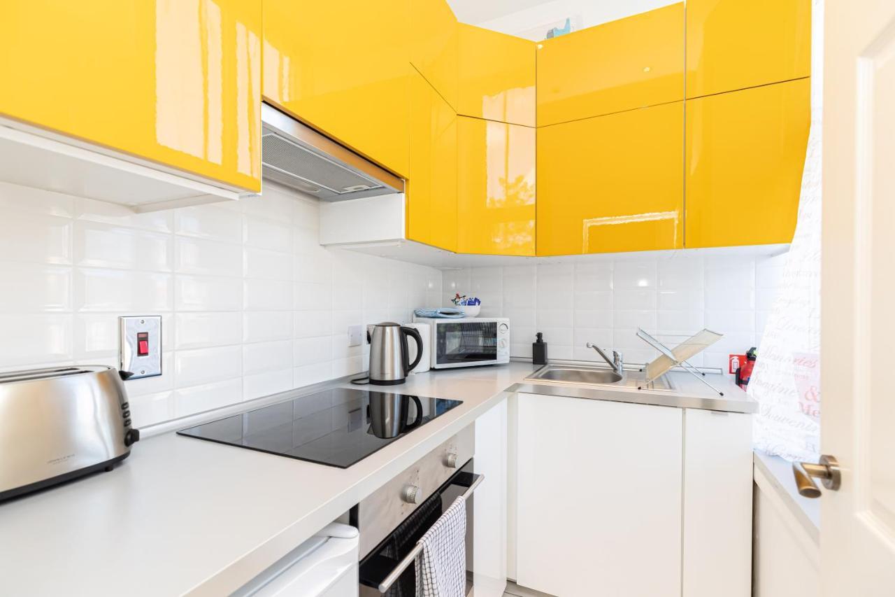 Ferienwohnung Holiday Beach Flat In Bournemouth, England, Uk Exterior foto